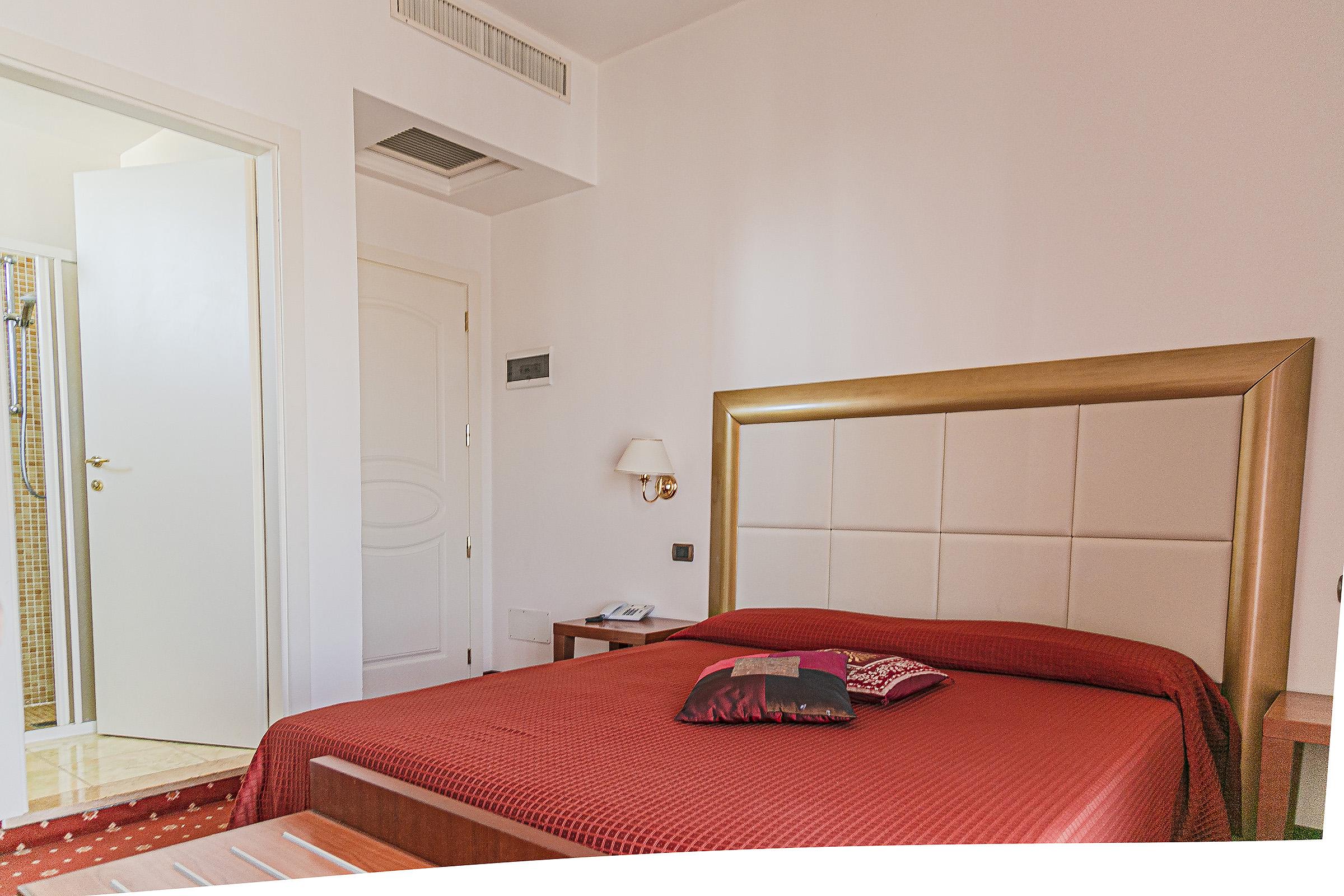 Hotel Metropolitan ベラーリア・イジェア・マリーナ エクステリア 写真